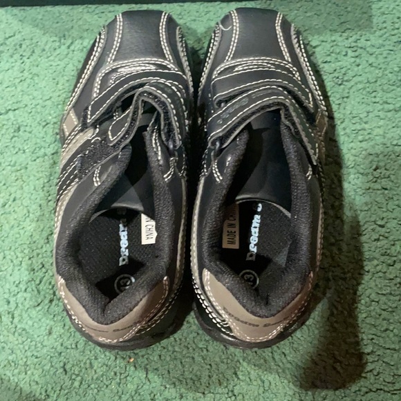 Brand new in box black Velcro sneakers - Picture 3 of 5